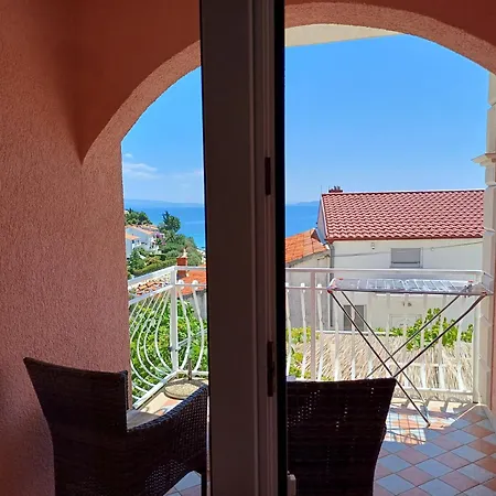 Jaksic Apartman *